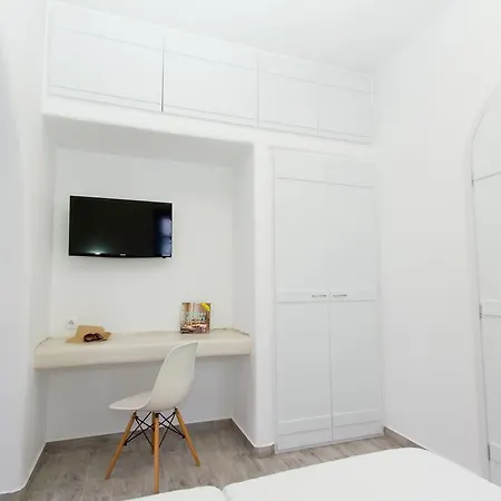 Enosis, Alia Agios Prokopios (Naxos)